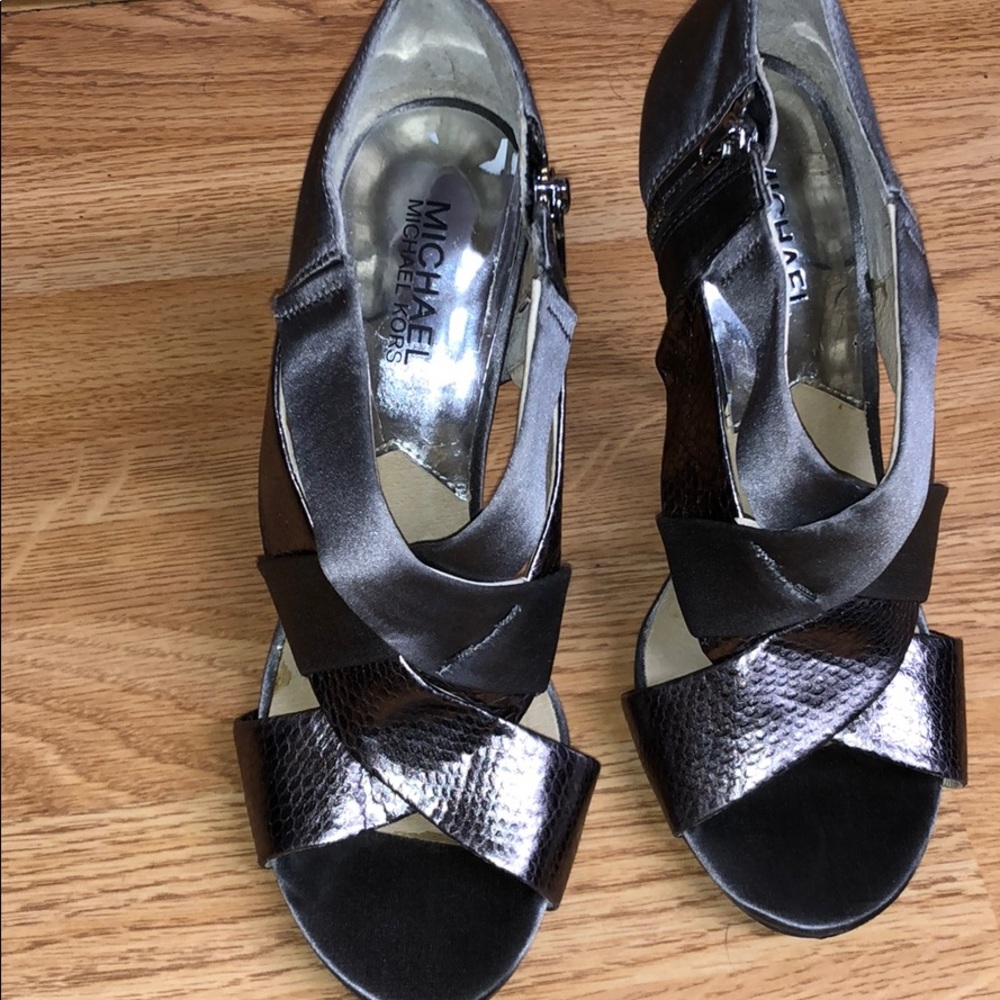 Flash sale!! Pewter/gunmetal Michael Kors sandals
